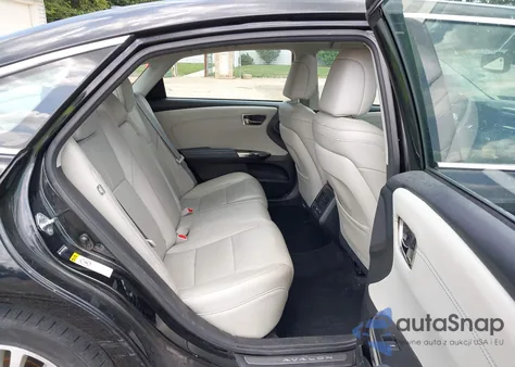 2013 Toyota Avalon Hybrid Limited z USA, uszkodzony, nr VIN 4T1BD1EB1DU008292